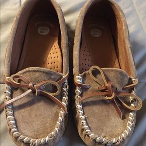 Size 6 LAMO moccasins
